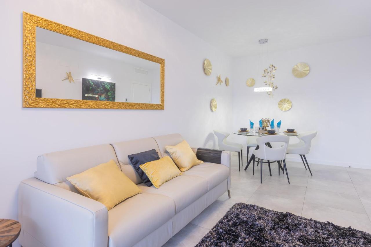 Marbella Luxury Brand New 2-Bedroom Apartment, 3 Min Walk To The Beach! Eksteriør billede
