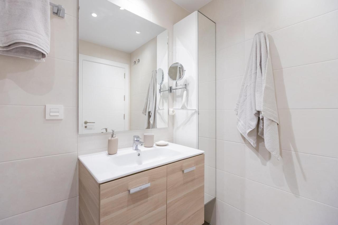 Marbella Luxury Brand New 2-Bedroom Apartment, 3 Min Walk To The Beach! Eksteriør billede