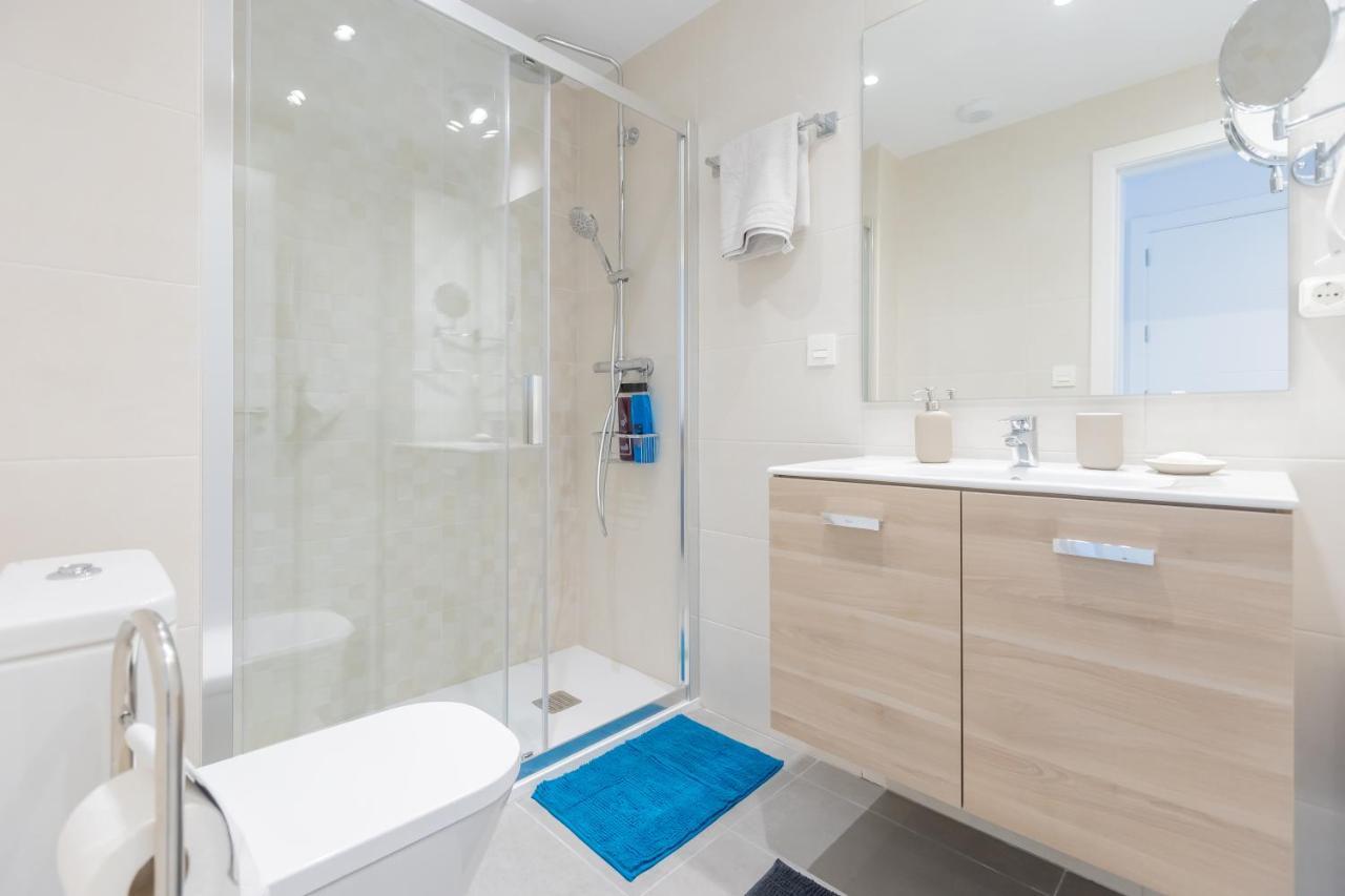 Marbella Luxury Brand New 2-Bedroom Apartment, 3 Min Walk To The Beach! Eksteriør billede
